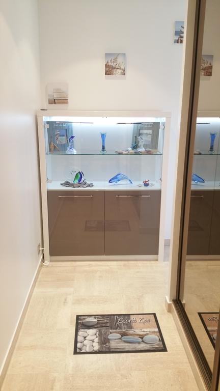 Roc Et Galets Apartment แซ็งต์-โลร็อง-ดู-วาร์ ภายนอก รูปภาพ